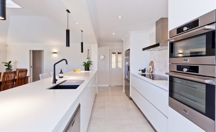 Kitchen Makeovers Canberra – A Team of Experienced and Professional Kitchen Renovation Engineers